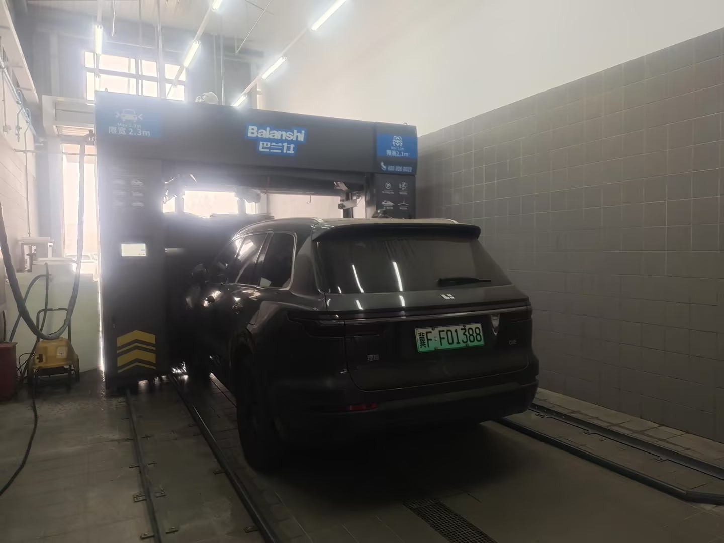 MLM530 Gate Car Wash Machine for Li Auto Car Dealerships Mattias Car