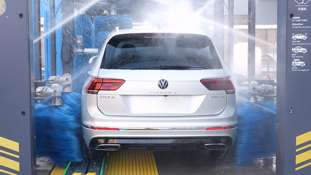Benefits of Adding an Automatic Car Wash to Your Petrol Station 1 petrol station car wash machine