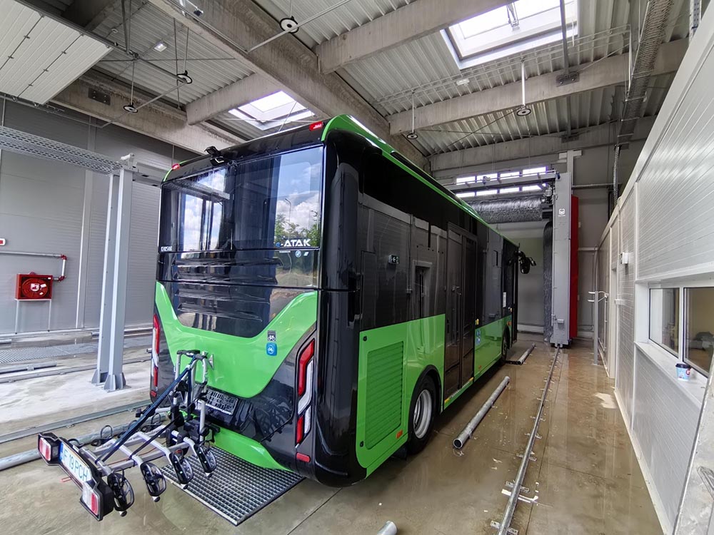 M-BS0300Y rollover automatic bus wash machine service for public transport centre in Bulgarian